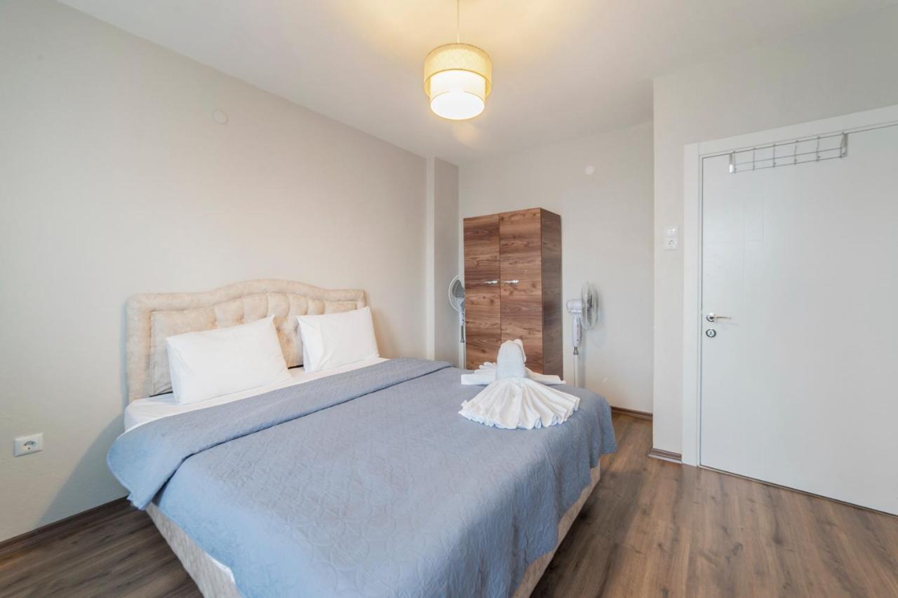 Centrally Located 2 Bedroom Apt With Netflix 伯萨 外观 照片