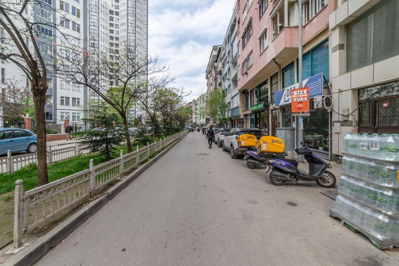 Centrally Located 2 Bedroom Apt With Netflix 伯萨 外观 照片